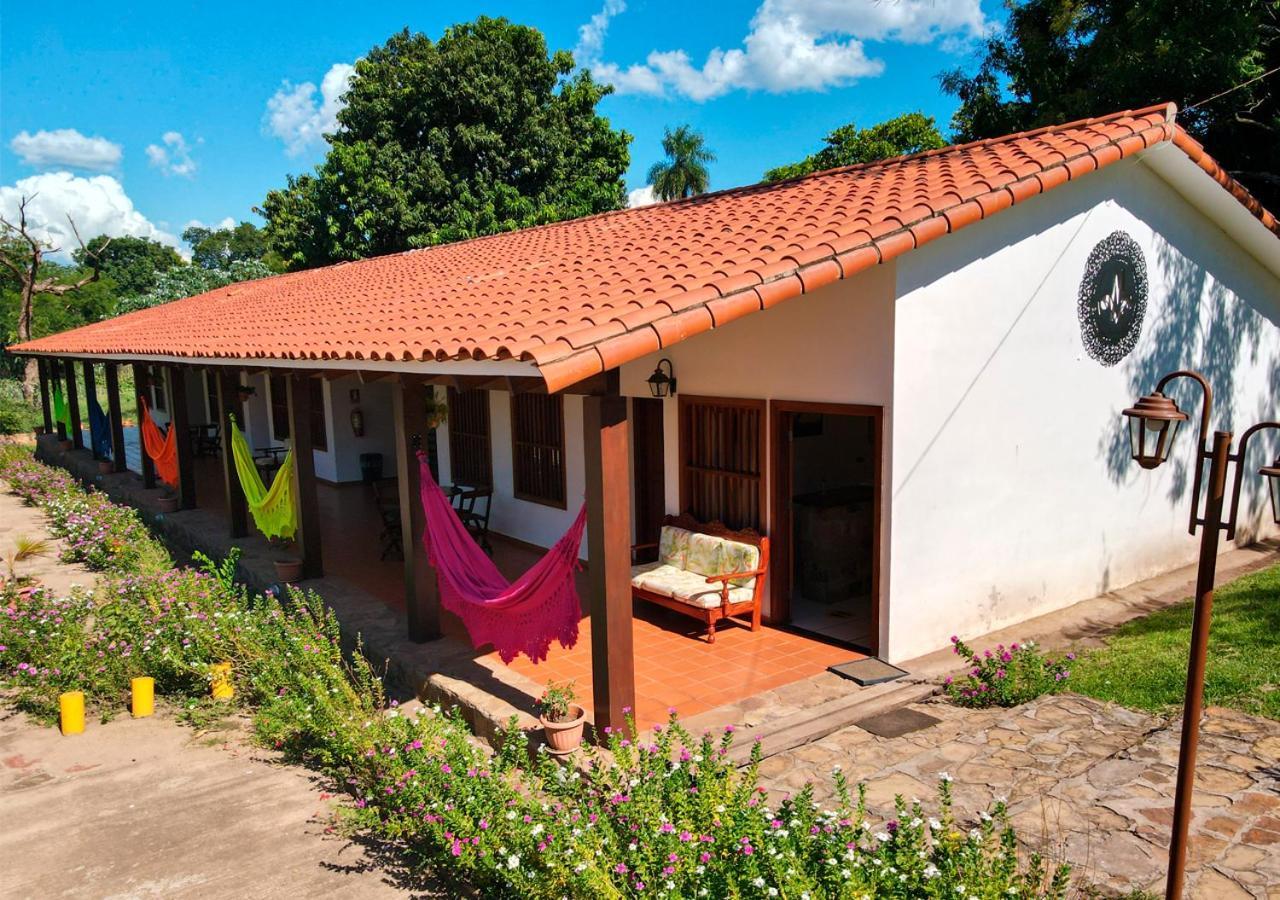 Hotel Mami Vilma Robore Exterior photo